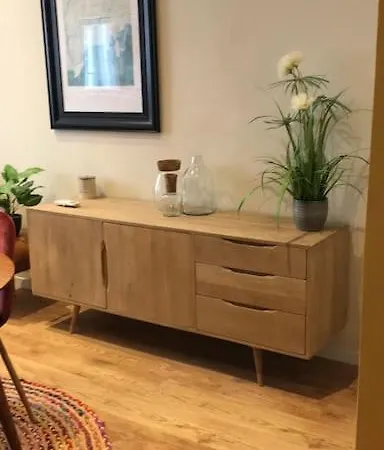 Stylish One Bedroom In Port * 니스